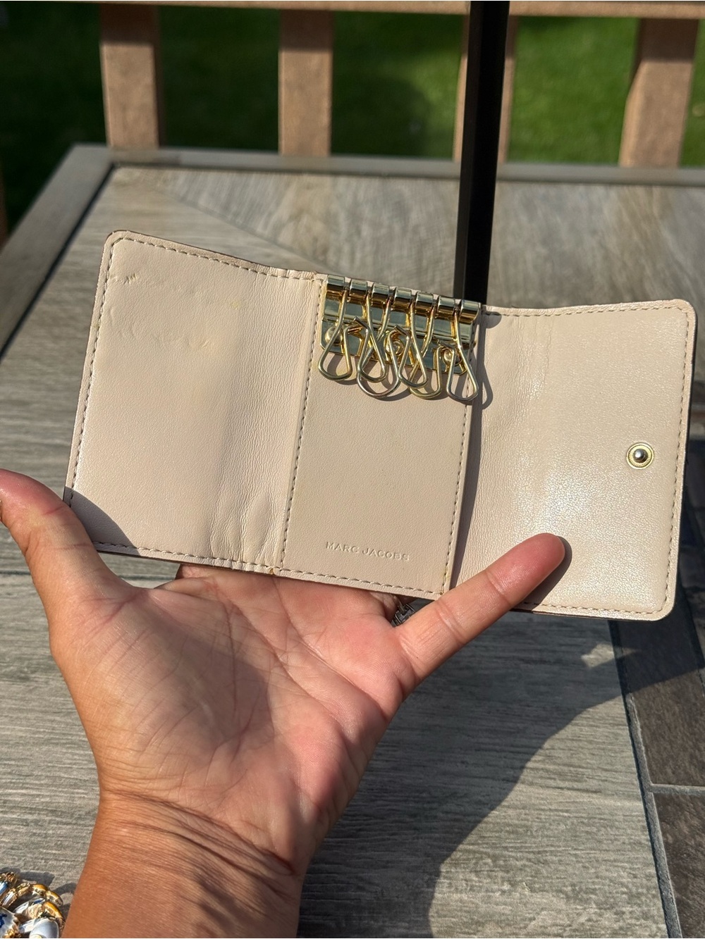 Marc Jacobs Blush Quilted Leather Key Pouch - Picture 7 of 8